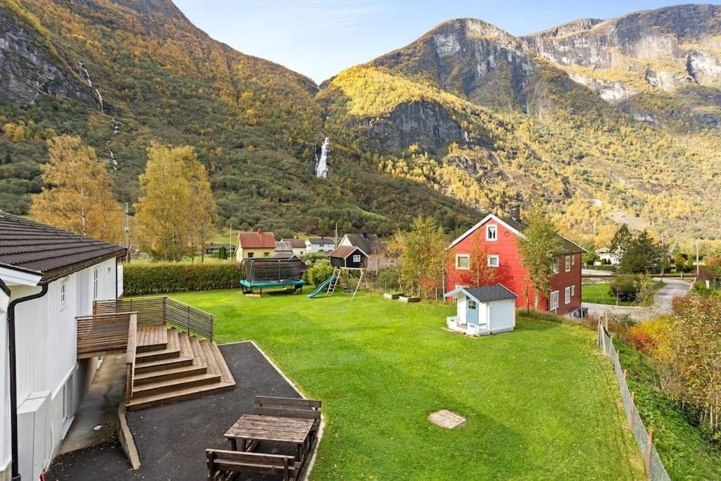 Fint Hus I Flam Villa Aurland Exterior photo